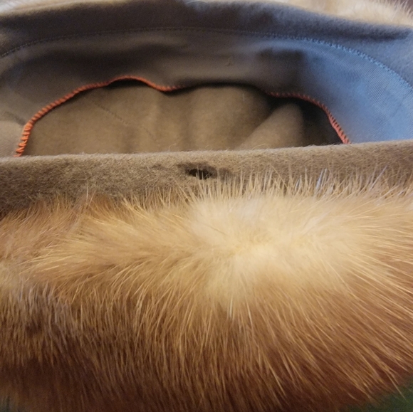 LORD & TAYLOR MINK BERET - Picture 13 of 13